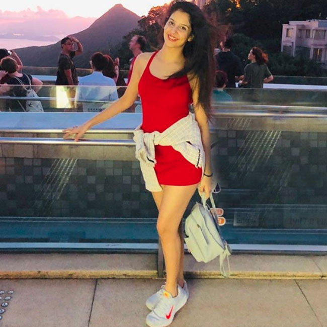 Kaashish Vohra Instagram Photos